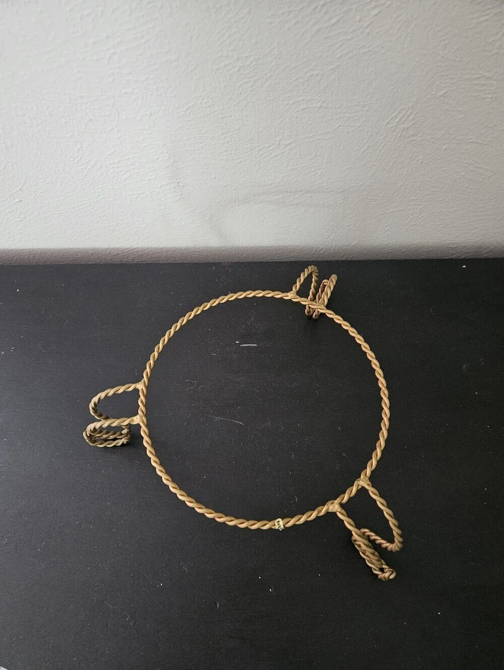 Vintage Hollywood Regency Gold Gilt Braided Rope Plant/Plate Stand